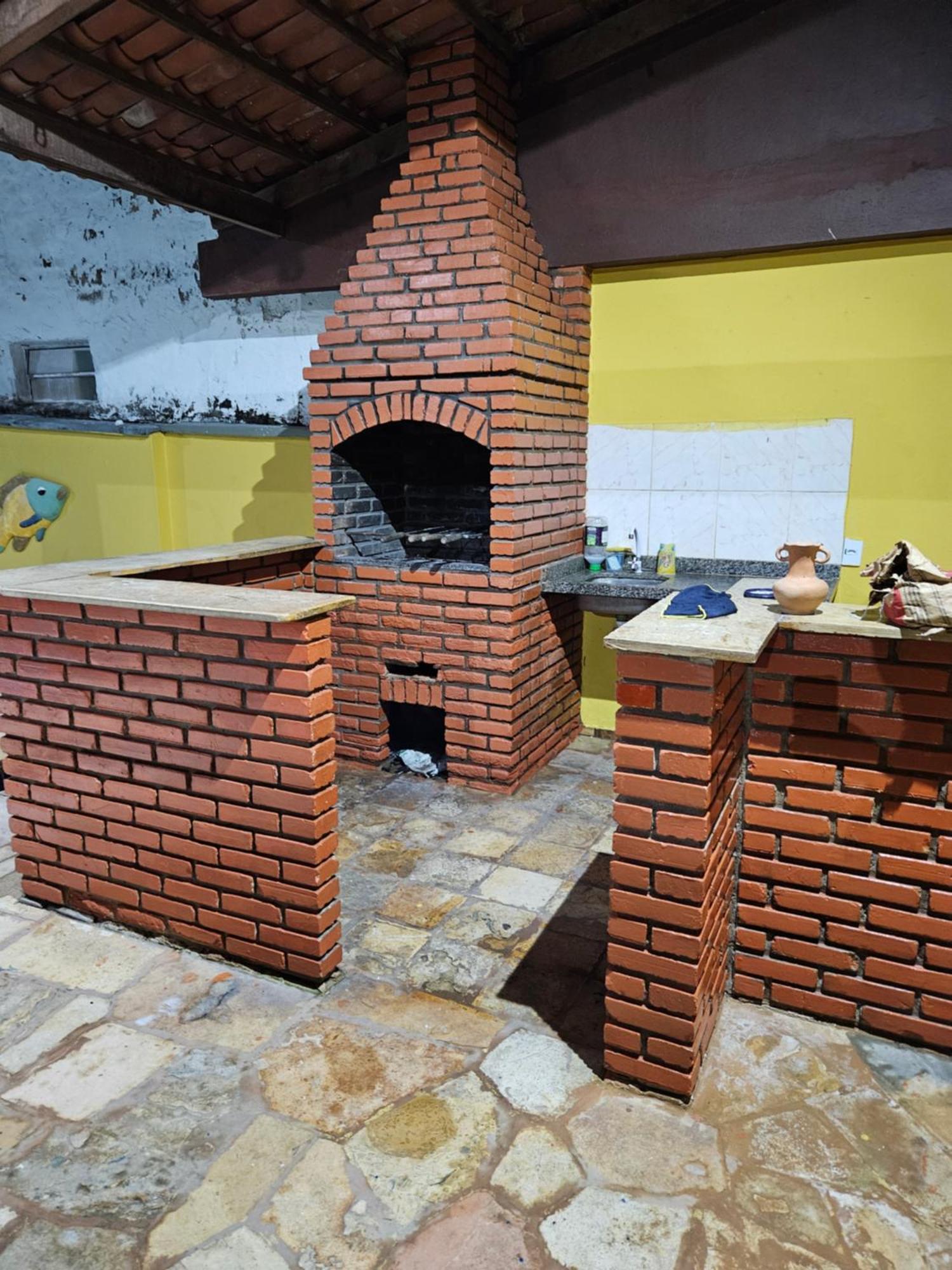 06 - Na Do Futuro Com Piscina. Fortaleza (Ceara)